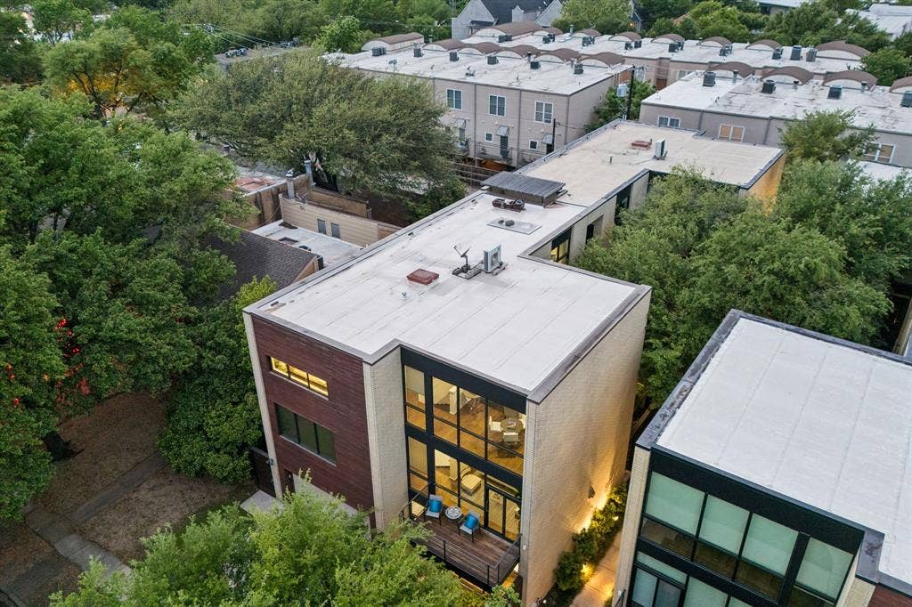4321 Travis Street, Dallas, TX 75205 4321 Travis Street, Dallas, TX 75205