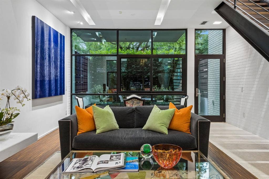 4321 Travis Street, Dallas, TX 75205 4321 Travis Street, Dallas, TX 75205