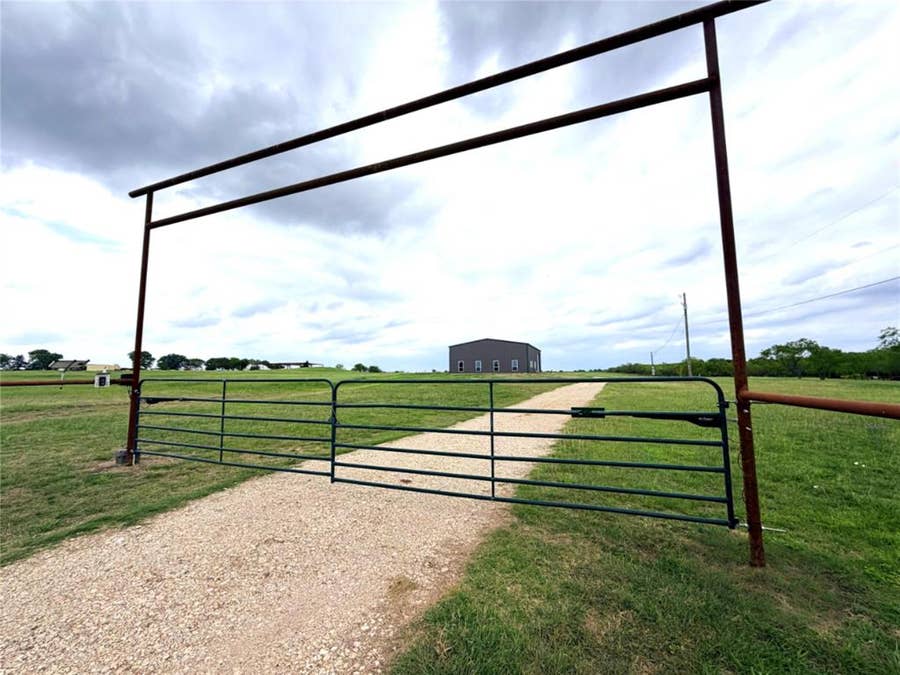 Property photo for 192 Fm 1183, Alma, TX