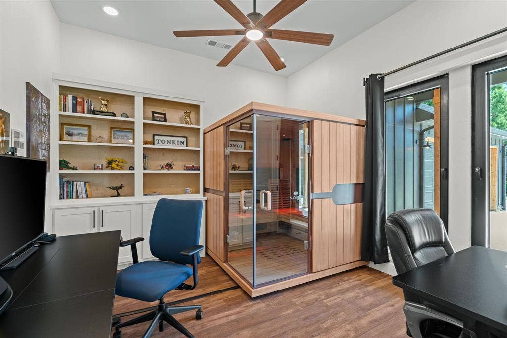 3621 Fritz Lane, Corinth, TX 76208 Integrated sauna with wood paneling and a glass door