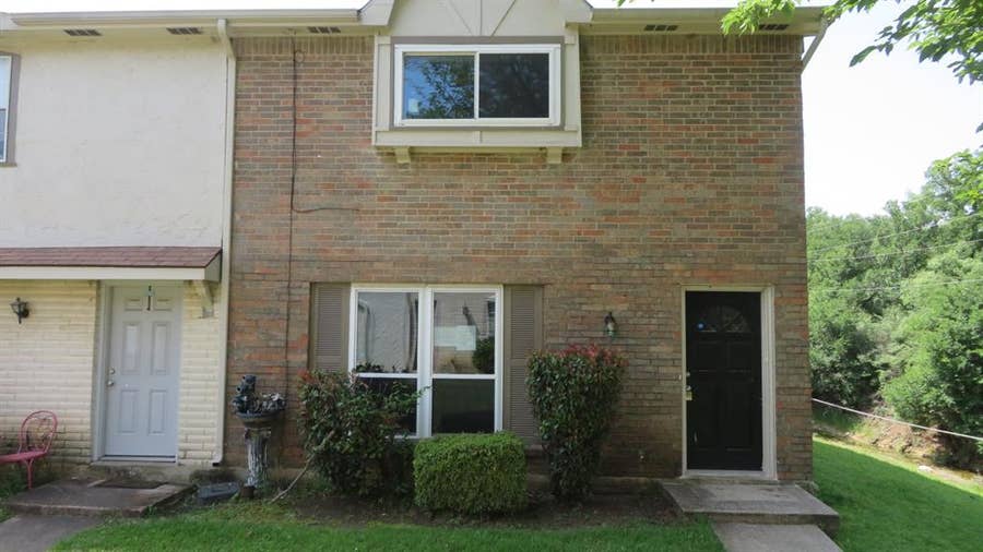 Property photo for 109 W Mountain Creek Drive, #13, Grand Prairie, TX