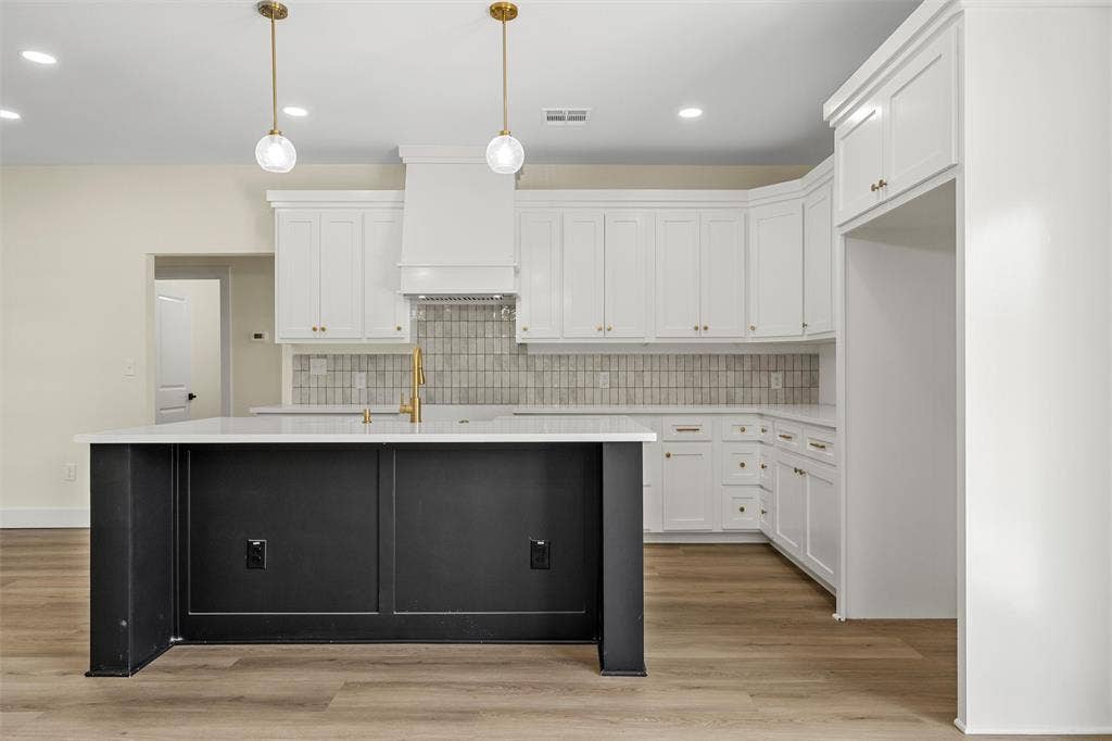 3320 N 27th Street, Waco, TX 76708 3320 N 27th Street, Waco, TX 76708