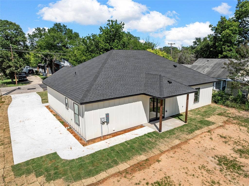 3320 N 27th Street, Waco, TX 76708 3320 N 27th Street, Waco, TX 76708