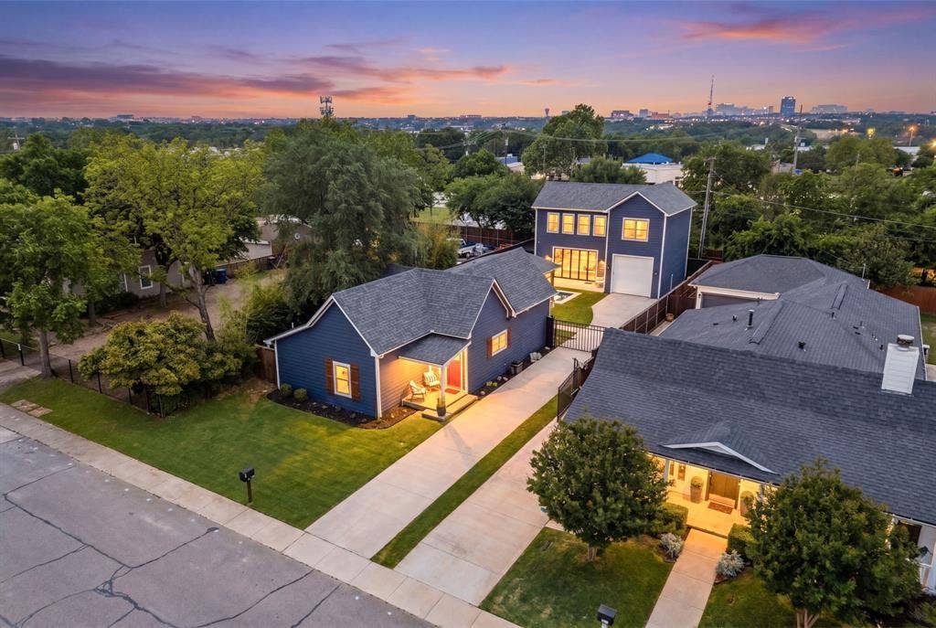 7059 Ash Street, Frisco, TX 75034 very rare to find separate guest house!