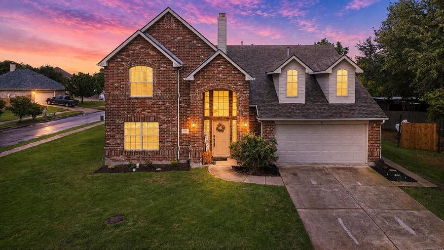 Property photo for 1904 Crystal Court, Wylie, TX