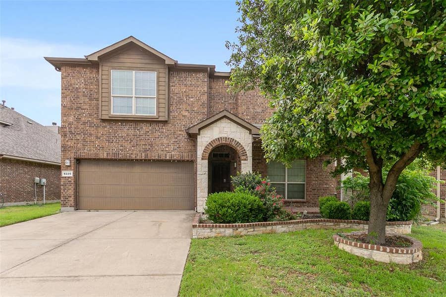 Property photo for 8220 Misty Water Drive, Fort Worth, TX