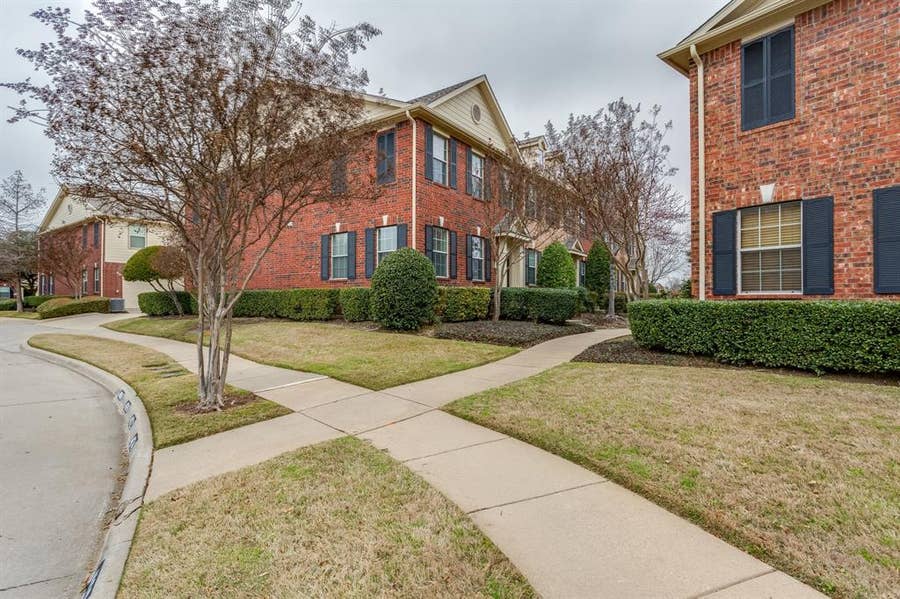 Property photo for 4168 Kyndra Circle, Richardson, TX