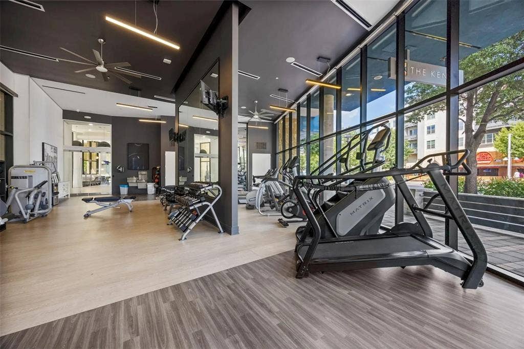 3201 Esperanza Crossing, #415, Austin, TX 78758 Up to 6 Weeks FREE! *on select units