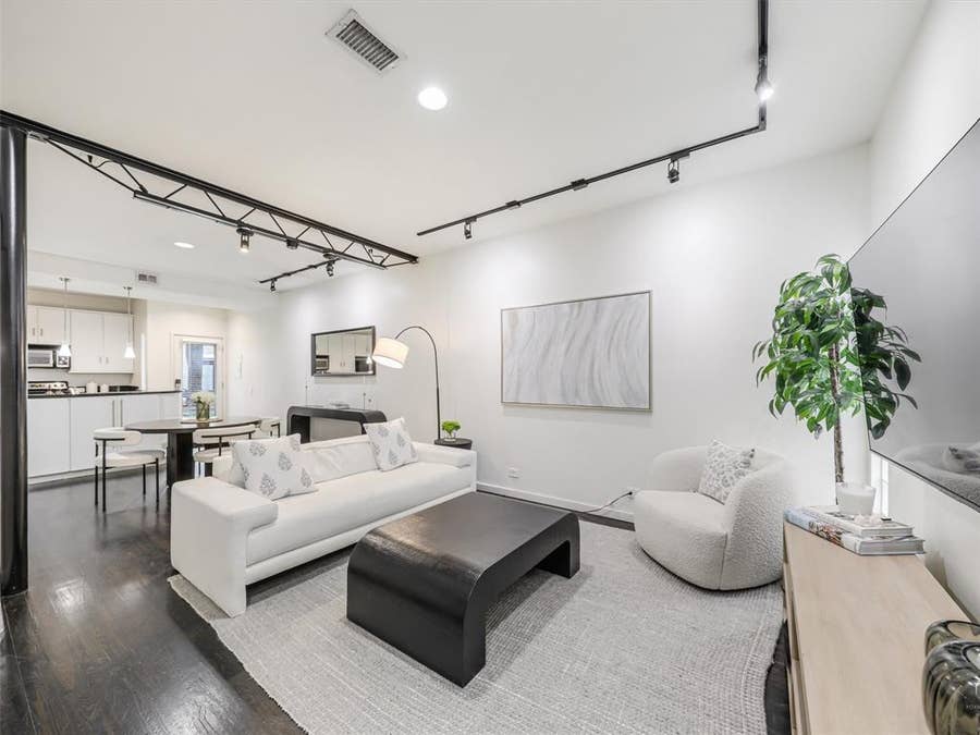 Property photo for 4242 Buena Vista Street, #21, Dallas, TX
