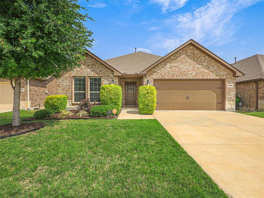 Property photo for 1028 Azure Lane, Celina, TX