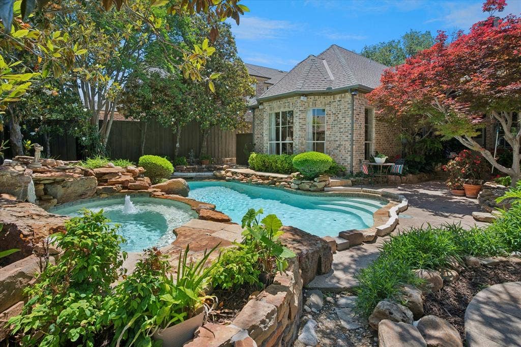 5332 Longvue Drive, Frisco, TX 75034 5332 Longvue Drive, Frisco, TX 75034