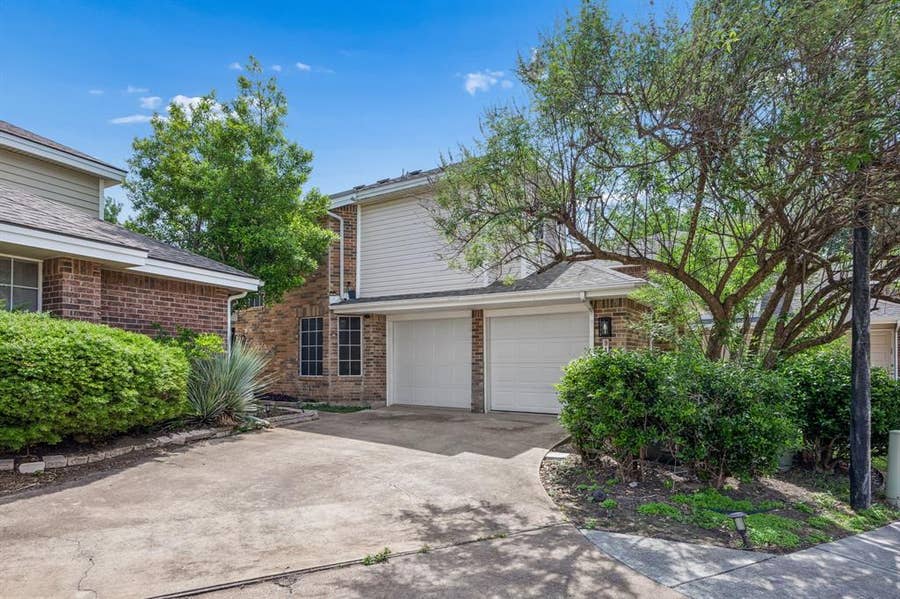 Property photo for 9404 Penny Lane, Irving, TX