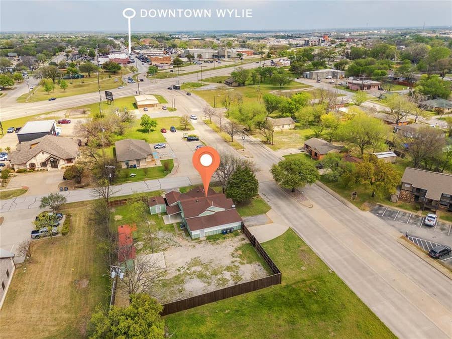 Property photo for 400 S Ballard Avenue, Wylie, TX