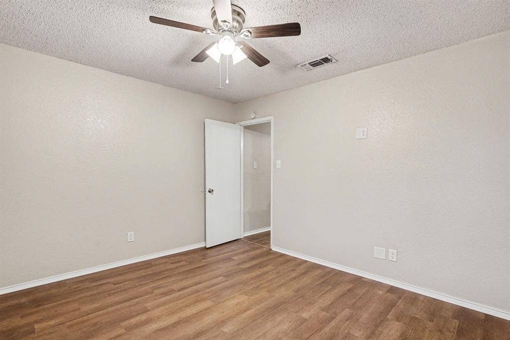 3301 Aurora Street, #B, Haltom City, TX 76117 3301 Aurora Street, #B, Haltom City, TX 76117