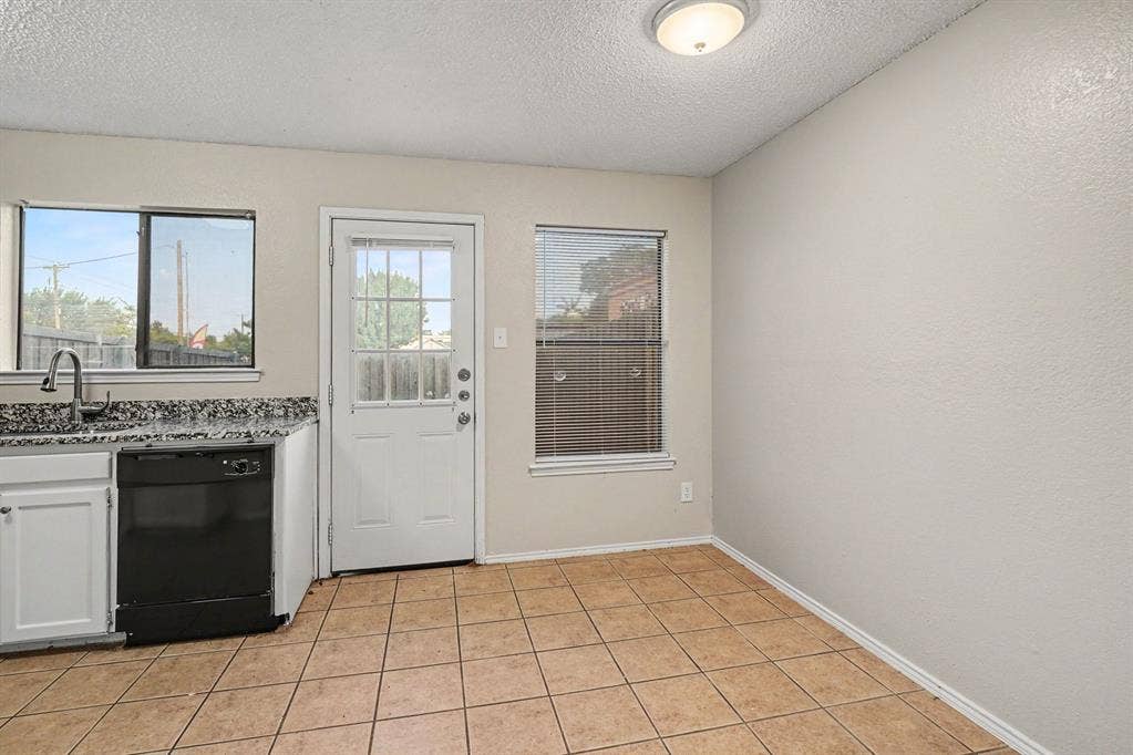 3301 Aurora Street, #B, Haltom City, TX 76117 3301 Aurora Street, #B, Haltom City, TX 76117