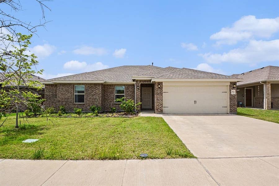 Property photo for 5652 Huffines Boulevard, Royse City, TX