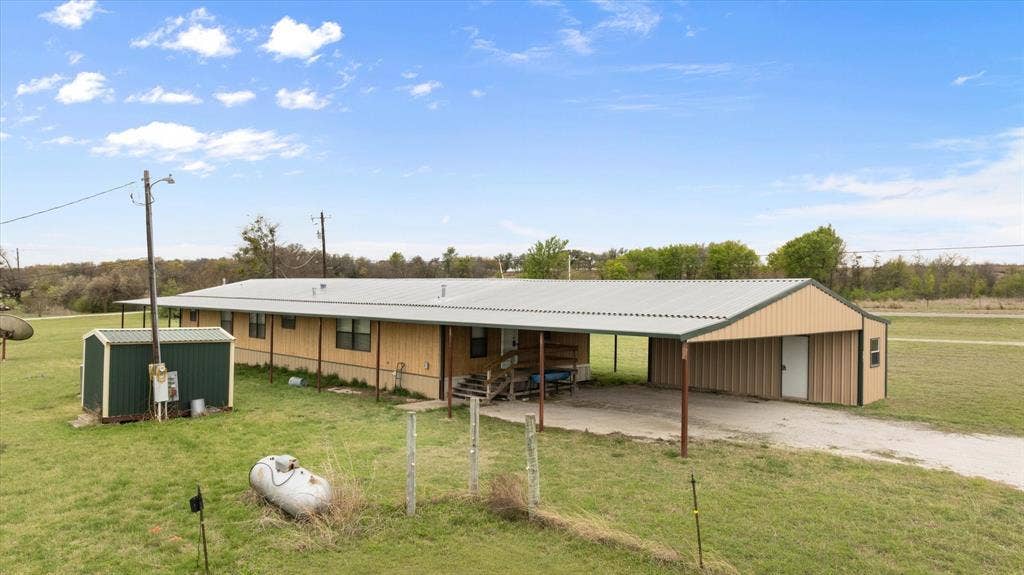 6931 Tin Top Highway, Weatherford, TX 76087 6931 Tin Top Highway, Weatherford, TX 76087