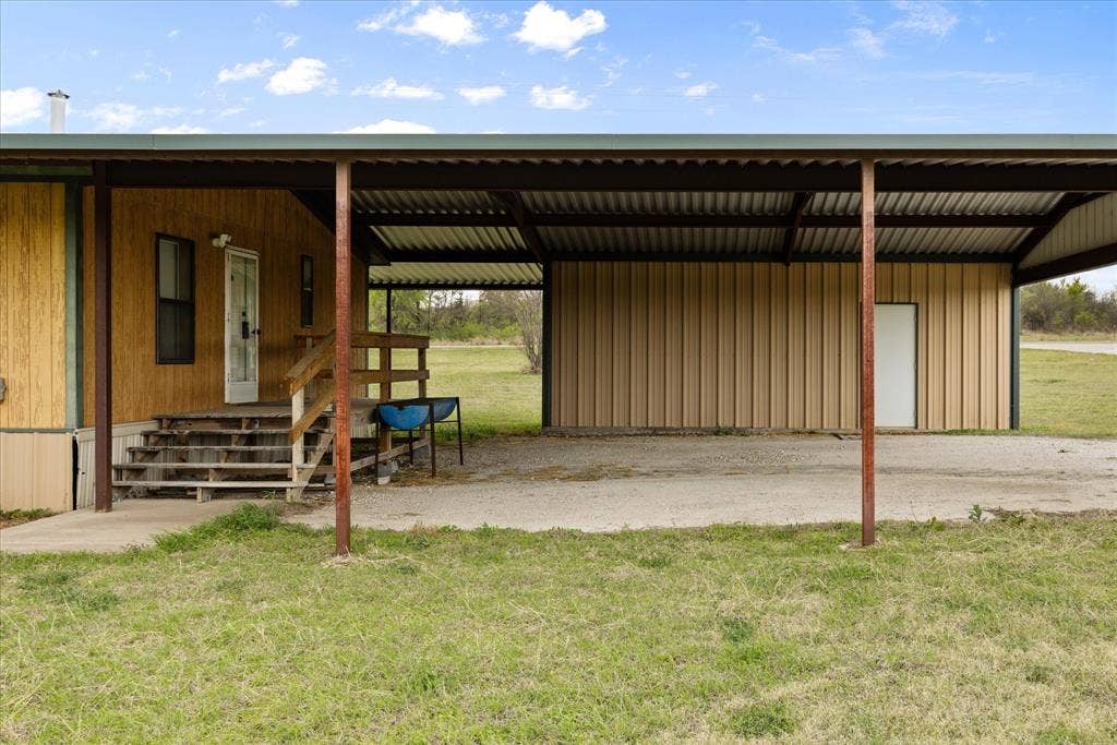 6931 Tin Top Highway, Weatherford, TX 76087 6931 Tin Top Highway, Weatherford, TX 76087