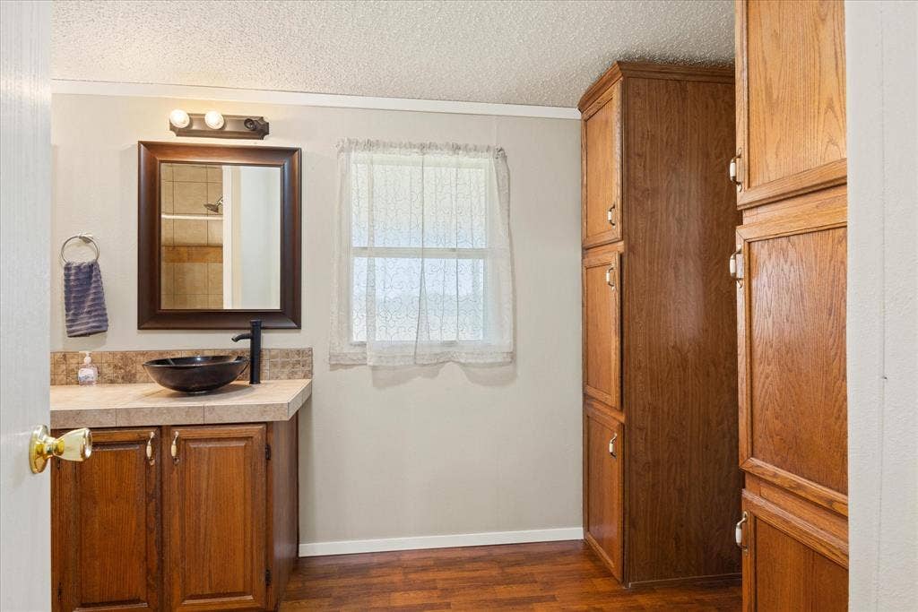 6931 Tin Top Highway, Weatherford, TX 76087 6931 Tin Top Highway, Weatherford, TX 76087