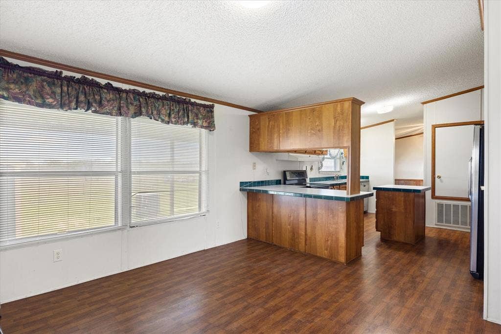 6931 Tin Top Highway, Weatherford, TX 76087 6931 Tin Top Highway, Weatherford, TX 76087