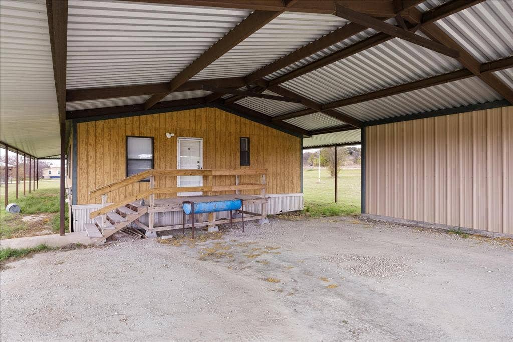 6931 Tin Top Highway, Weatherford, TX 76087 6931 Tin Top Highway, Weatherford, TX 76087