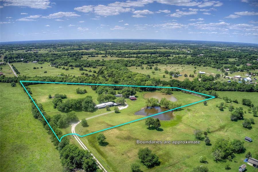 Property photo for 5101 Pecan Creek Road, Celeste, TX