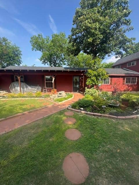 Property photo for 9619 Santa Monica Drive, Fort Worth, TX
