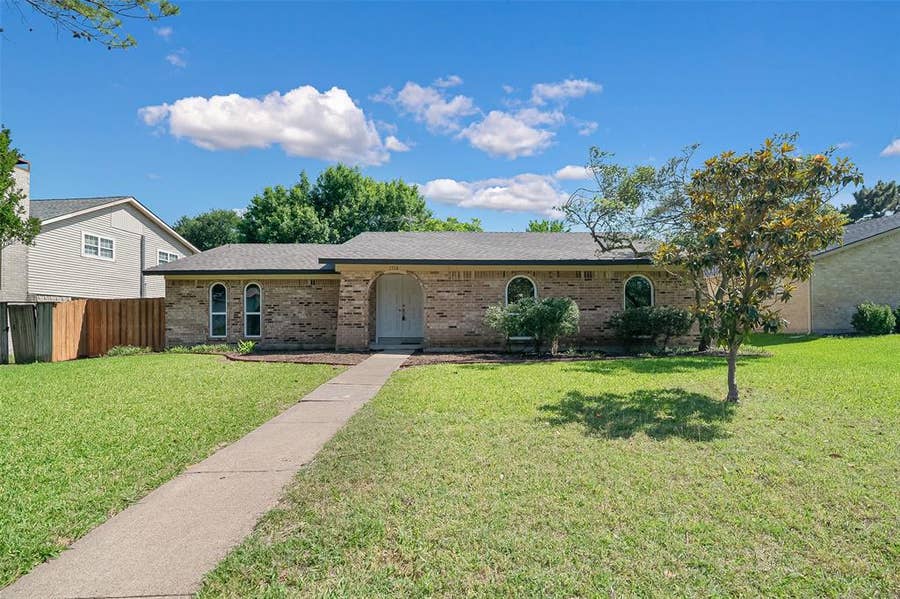 Property photo for 1714 Arvada Drive, Richardson, TX