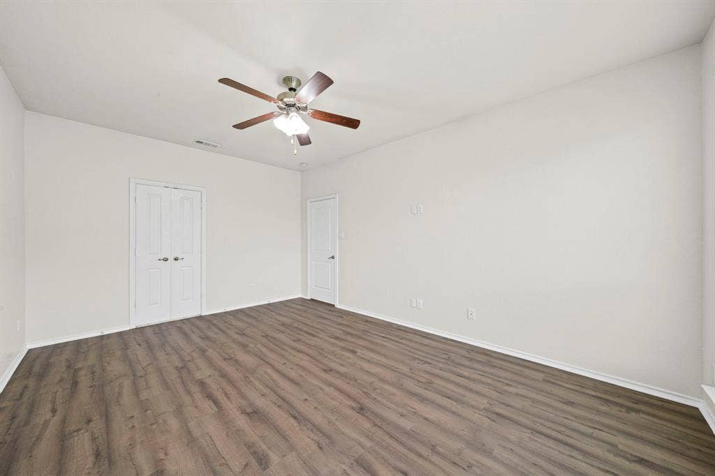 1205 Crest Ridge Drive, Glenn Heights, TX 75154