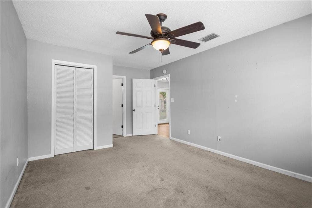 407 York Street, Lindale, TX 75771 407 York Street, Lindale, TX 75771