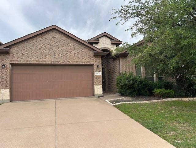 Property photo for 12637 Diamond Peak Drive, Fort Worth, TX