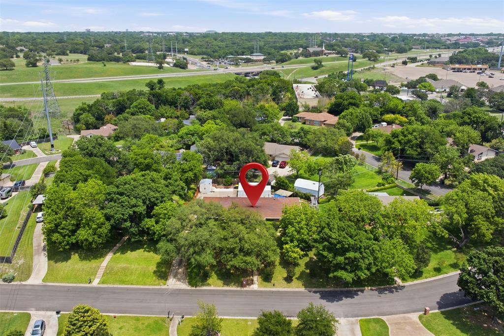 1209 Southwood Drive, Woodway, TX 76712 1209 Southwood Drive, Woodway, TX 76712
