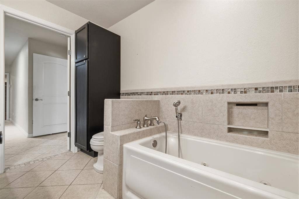 1209 Southwood Drive, Woodway, TX 76712 1209 Southwood Drive, Woodway, TX 76712