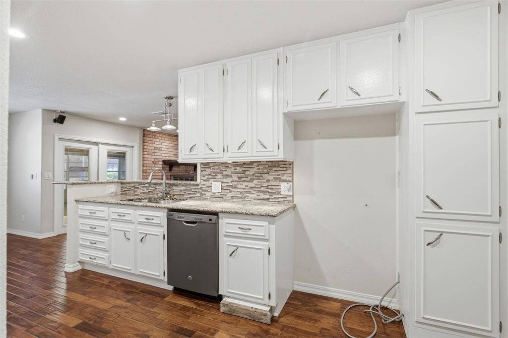 1209 Southwood Drive, Woodway, TX 76712 1209 Southwood Drive, Woodway, TX 76712