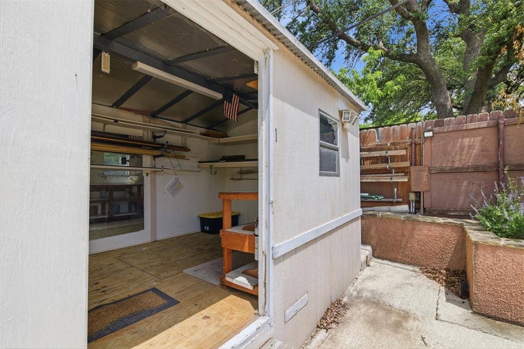 1209 Southwood Drive, Woodway, TX 76712 1209 Southwood Drive, Woodway, TX 76712