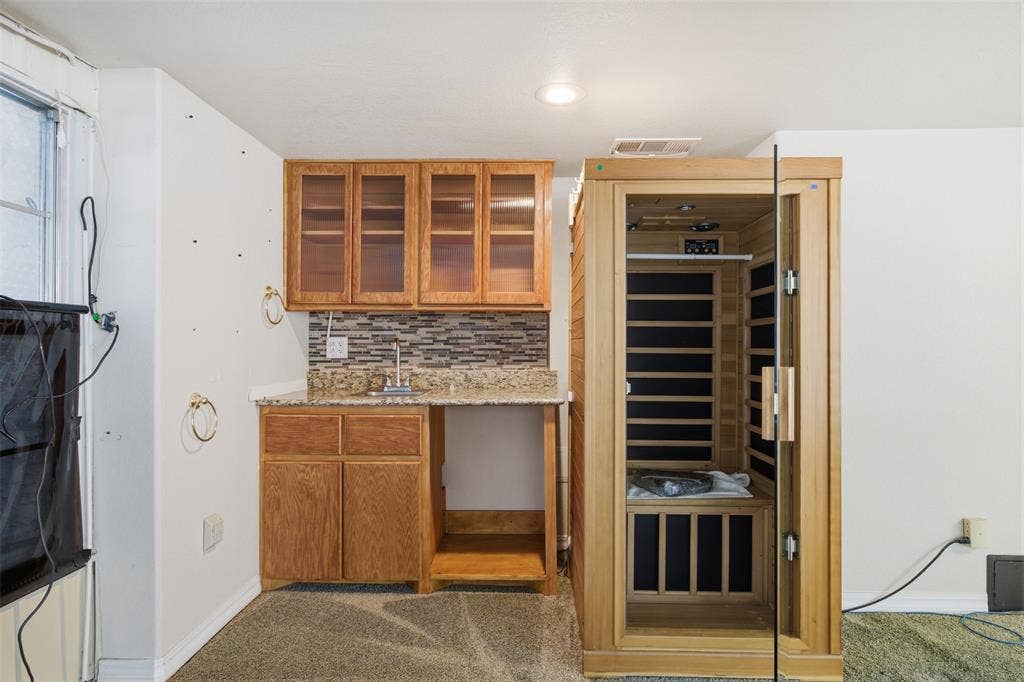 1209 Southwood Drive, Woodway, TX 76712 1209 Southwood Drive, Woodway, TX 76712