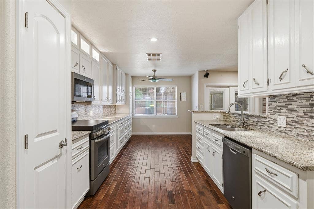 1209 Southwood Drive, Woodway, TX 76712 1209 Southwood Drive, Woodway, TX 76712