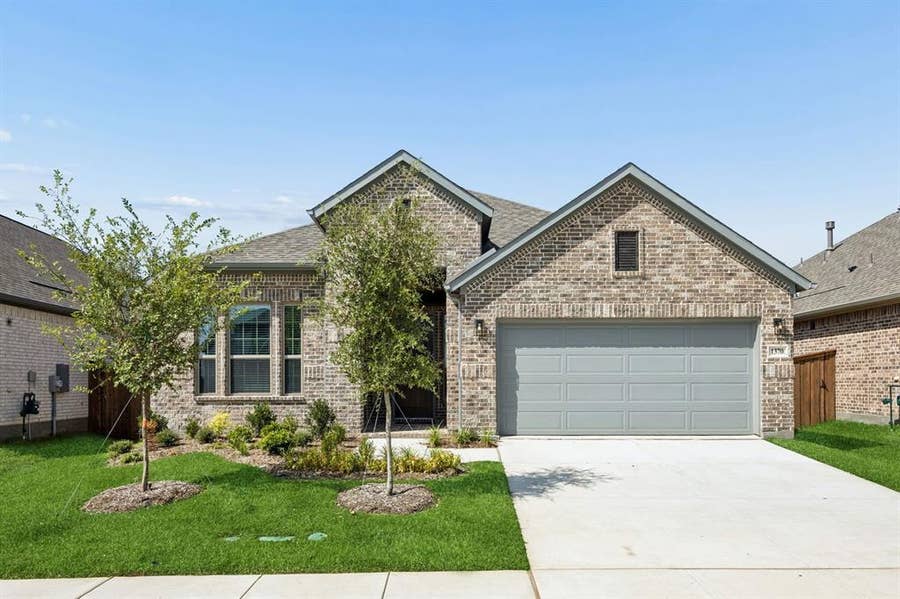 Property photo for 1370 Chisos Way, Forney, TX