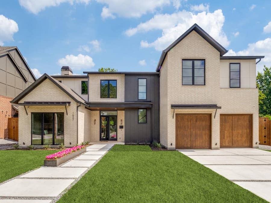 Property photo for 1622 Old Gate Lane, Dallas, TX