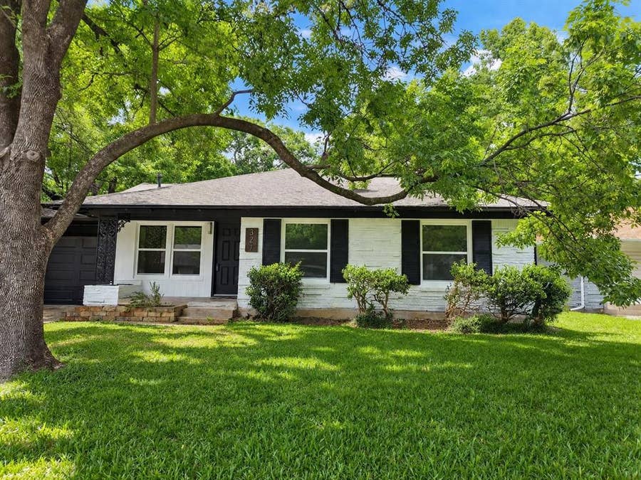 Property photo for 3217 Santa Teresa Avenue, Dallas, TX