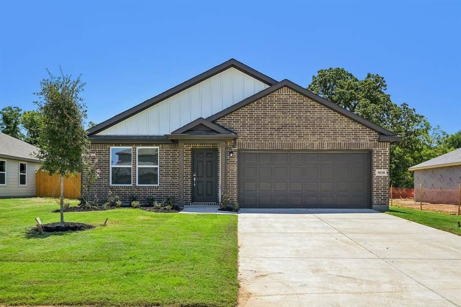 Property photo for 3038 River Birch Drive, Dallas, TX