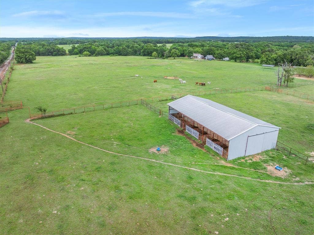 10266 County Road 1200, Athens, TX 75751 10266 County Road 1200, Athens, TX 75751