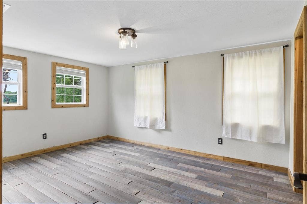 10266 County Road 1200, Athens, TX 75751 10266 County Road 1200, Athens, TX 75751
