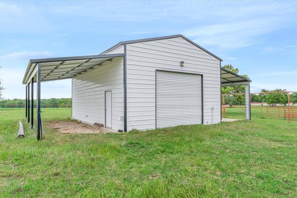 10266 County Road 1200, Athens, TX 75751 10266 County Road 1200, Athens, TX 75751
