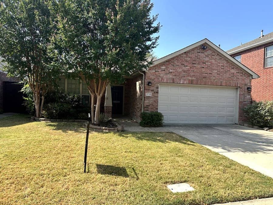 Property photo for 5733 Pebble Ridge Drive, McKinney, TX