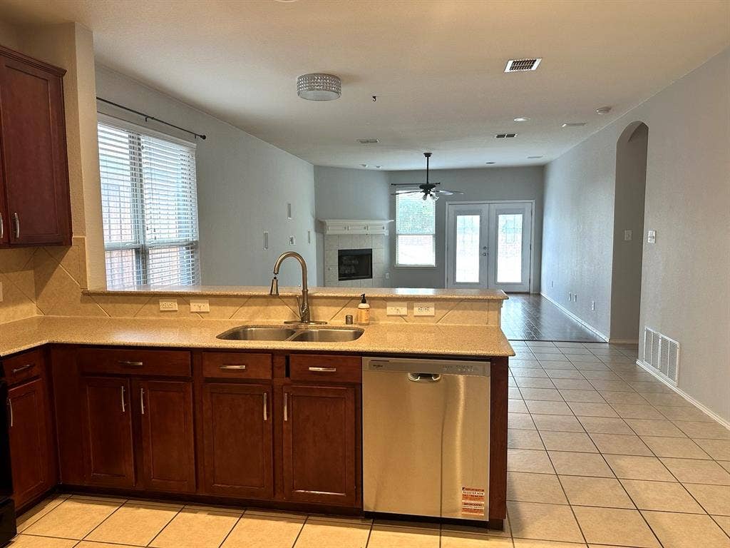 5733 Pebble Ridge Drive, McKinney, TX 75070 5733 Pebble Ridge Drive, McKinney, TX 75070