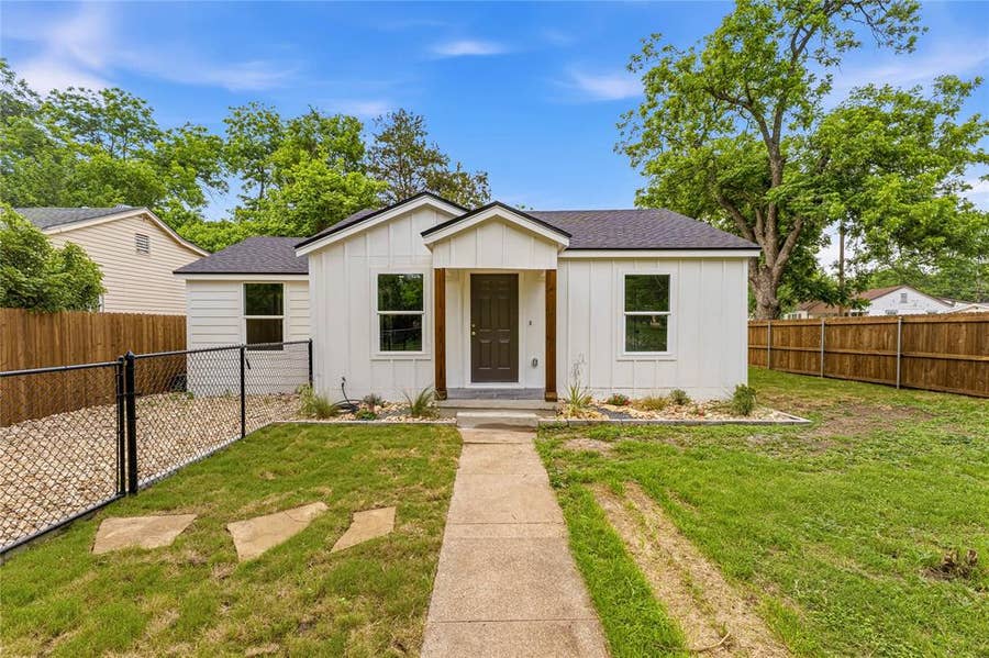 Property photo for 2732 Mckenzie Avenue, Waco, TX