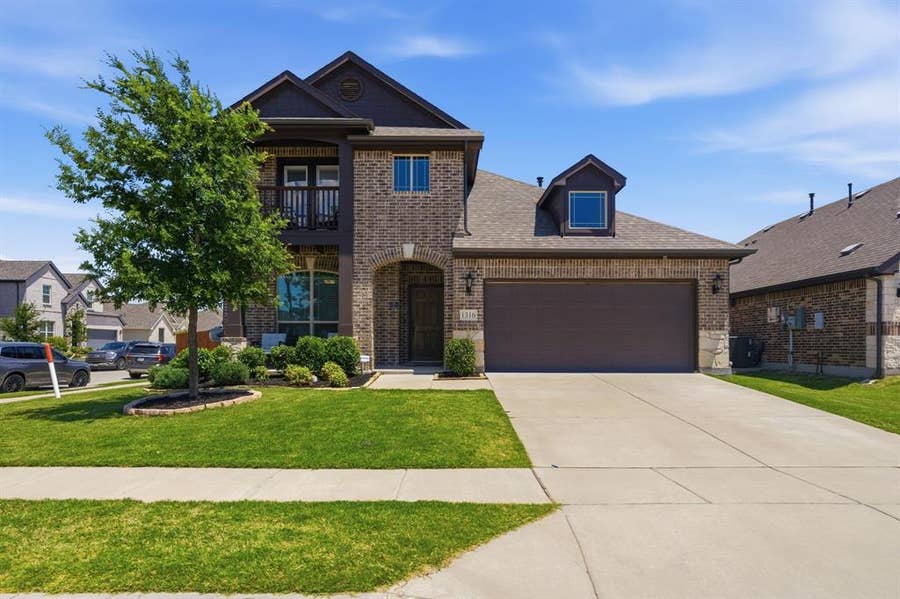 Property photo for 1316 Tree Shadow Lane, Anna, TX
