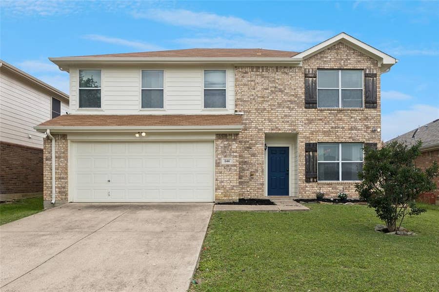 Property photo for 144 Jefferson Drive, Venus, TX