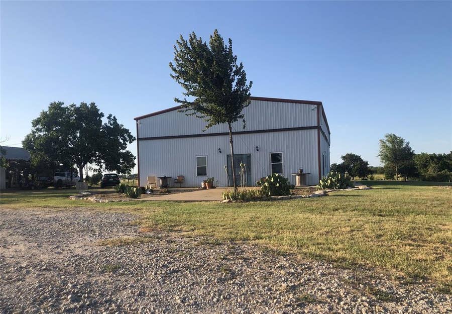 Property photo for 459 County Road 4287, Decatur, TX